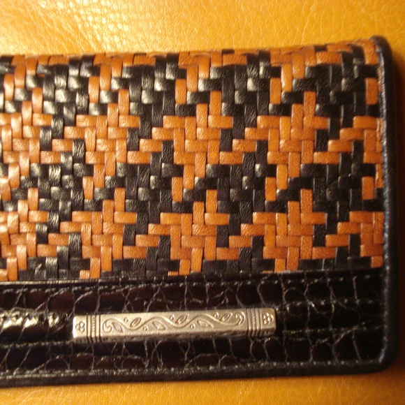 Small black/brown woven leather credcard/ID holder - Picture 1 of 3